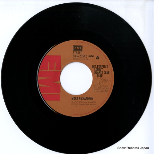 RICHARDSON, MONA sgt. pepper's lonely hearts club band EMR-20542