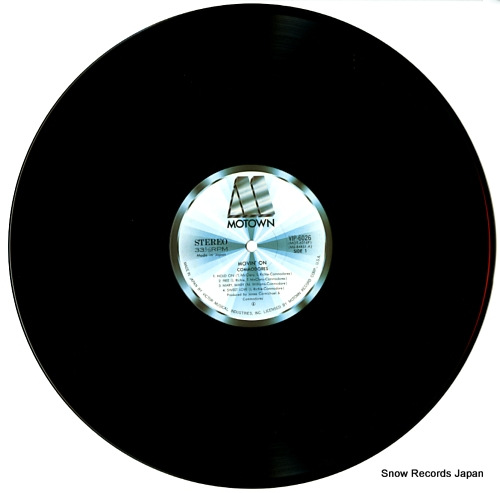 COMMODORES movin' on VIP-6026
