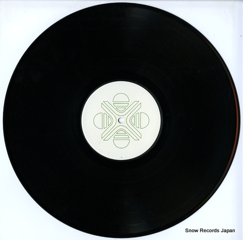 饹ޥեС divided / united FP002