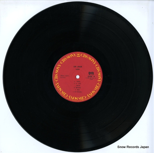 LION un jour 28AH2212 - disc