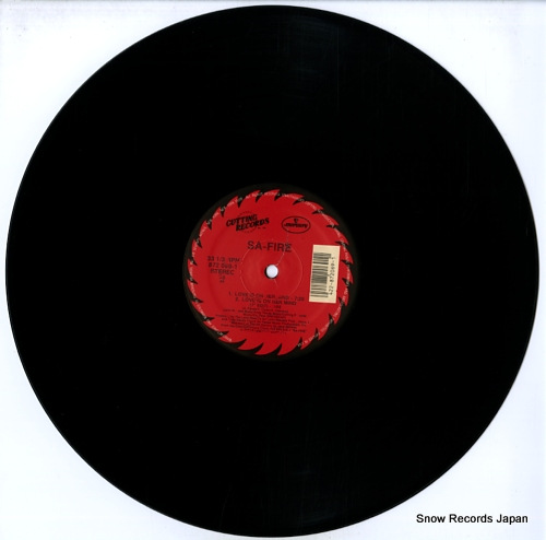 SA-FIRE love is on her mind 872069-1 - disc