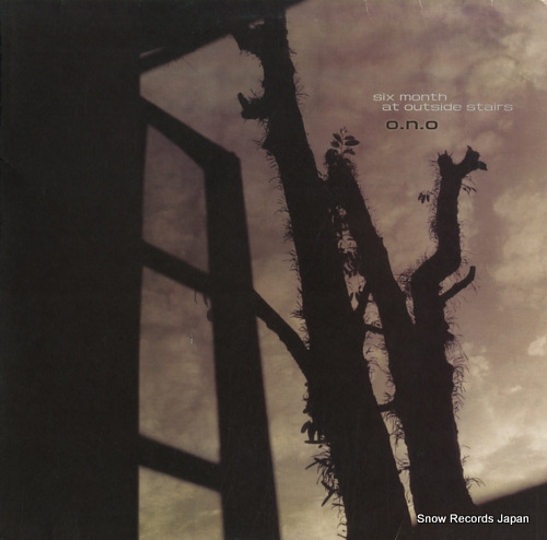 O.N.O six month at outside stairs TBHR-021 - front cover