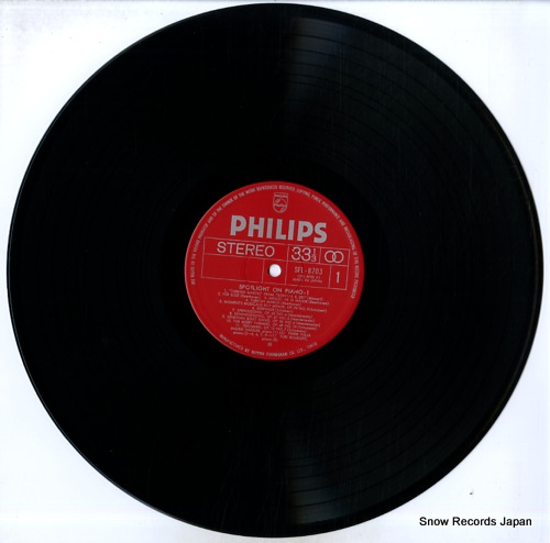 V/A spotlight on piano SFL-8703-8704