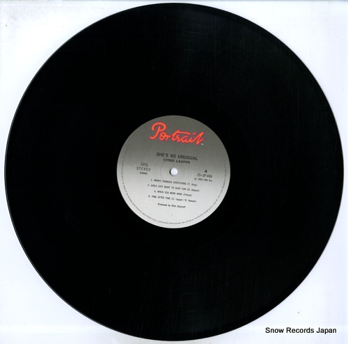 LAUPER, CYNDI she's so unusual 25.3P-486