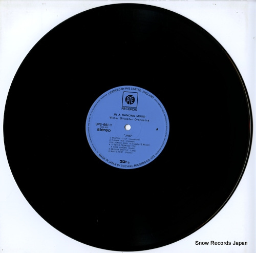 VICTOR SILVESTER ORCHESTRA in a dancing mood UPS-661-Y