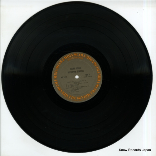 󡦥 beethoven; sonatas MS7413