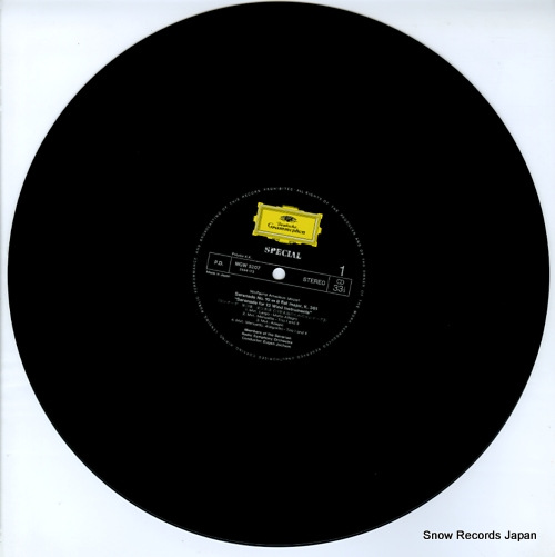 JOCHUM, EUGEN mozart; serenade for 13 wind instruments MGW5207