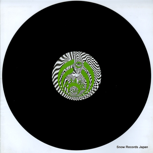 N-GYNN dark side of the moon ep PCLUB001