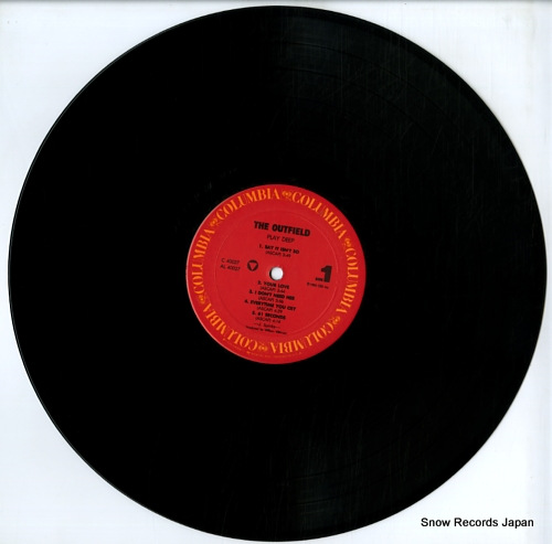 OUTFIELD, THE play deep FC40027