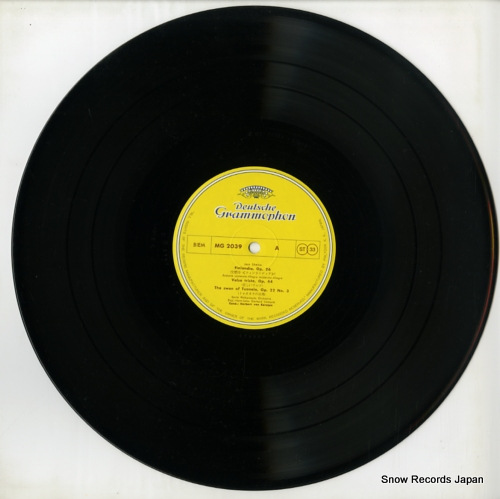 KARAJAN, HERBERT VON sibelius; finlandia, valse triste, the swan of tuonela MG2039