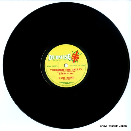 VIBES, DANNY / CHRIS JAY through the valley / zulu man DW009