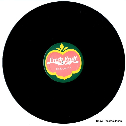 KLATSCH! god save the queer / do it the disco FRUIT010