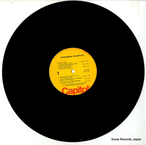 եեå freshmen favorites SM-743