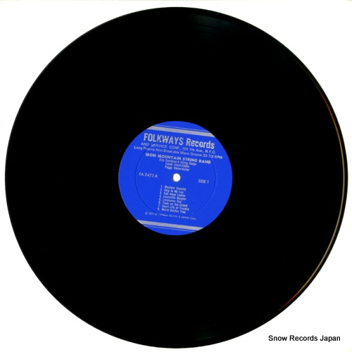 IRON MOUNTAIN STRING BAND, THE an old time southern mountain string band FA2473