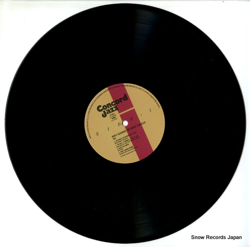 V/A trio LCJ-2037