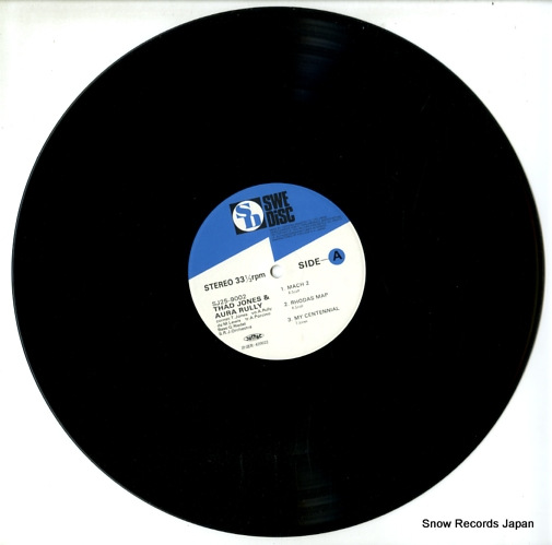 ɡ硼󥺡顦른 thad jones & aura rully SJ25-9002