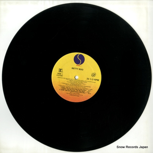 BOO, BETTY doin' the do 21581-0