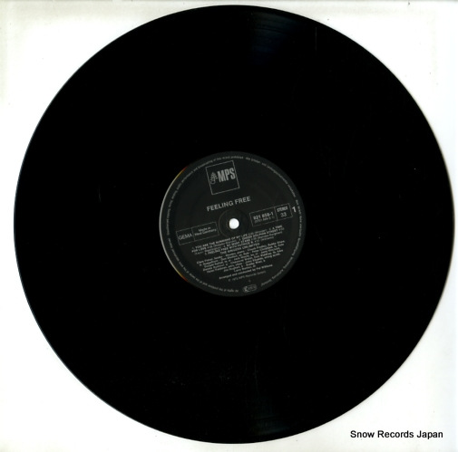 SINGERS UNLIMITED, THE feeling free 821858-1