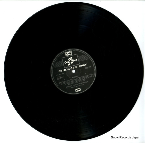 MANUEL AND THE MUSIC OF THE MOUNTAINS horizons TWO414