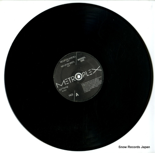 MODEL 500 no ufo's M-100