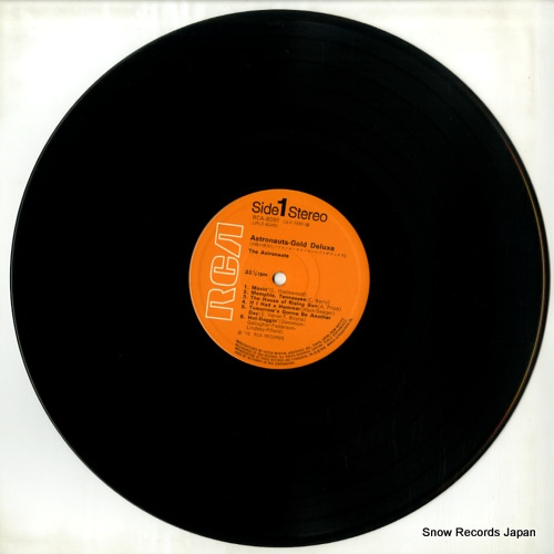 ASTRONAUTS, THE gold deluxe RCA-8091