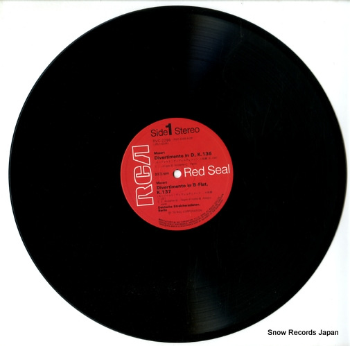 DEUTSCHE STREICHERSOLISTEN, BERLIN eine kleine nachtmusik RVC-2296