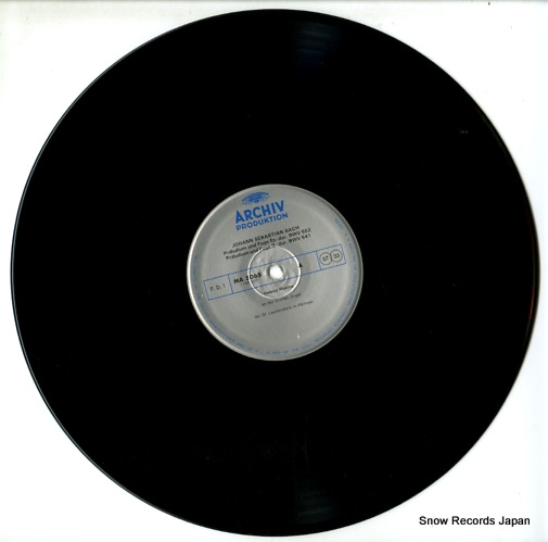 WALCHA, HELMUT bach; praludien und fugen MA5065