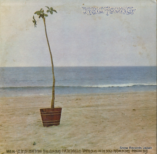 YOUNG, NEIL on the beach R2180