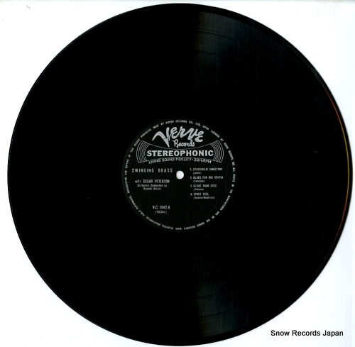 PETERSON, OSCAR swinging brass with the oscar peterson trio VLS-1042