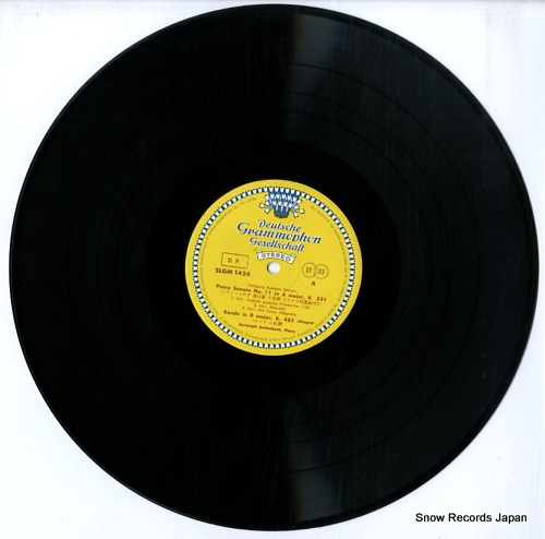 ESCHENBACH, CHRISTOPH mozart; sonatas k.330, k.331 SLGM-1424 - disc